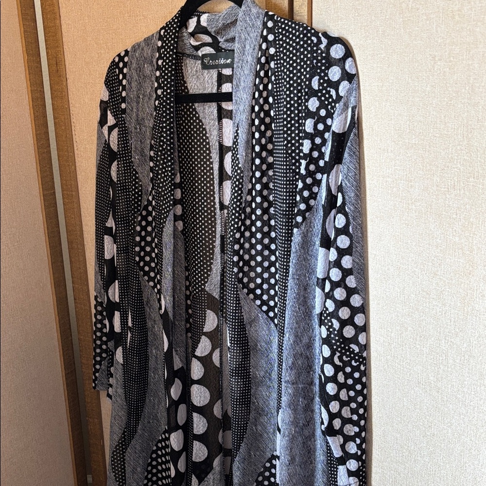 Creation Abstract Monochrome Cardigan XL